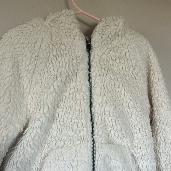 Gap Kids Girls Sherpa Bear Ear Hooded Cream Zip Up Jacket - Picture 2 of 6